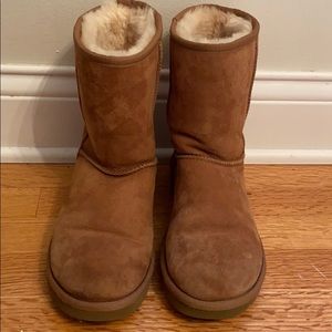 Ugg Classic Short boot